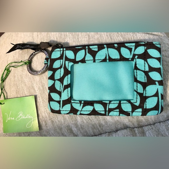 NWT Vera Bradley zip ID change purse - Picture 1 of 2